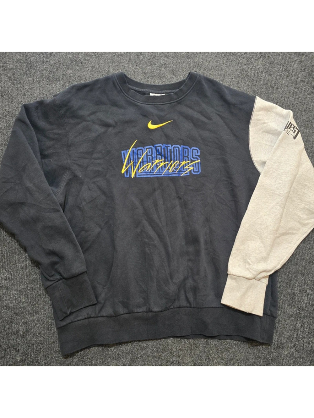 Nike NBA Golden State Warriors Crewneck Sweatshirt Large Colorblock Grey Sleeve